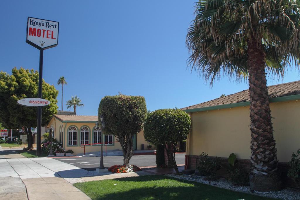 King'S Rest Motel Gilroy Exterior photo